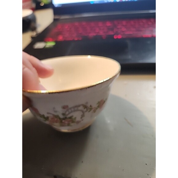 Vintage Pope-Gosser China Tea Cup – Floral Gold Trim – Elegant Collectible - Picture 7 of 10